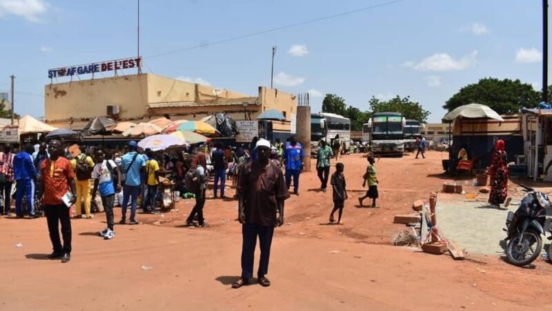 Ouagadougou/Burkina : La Brigade de la police de l’hygiène renforce la sensibilisation dans les gares routières