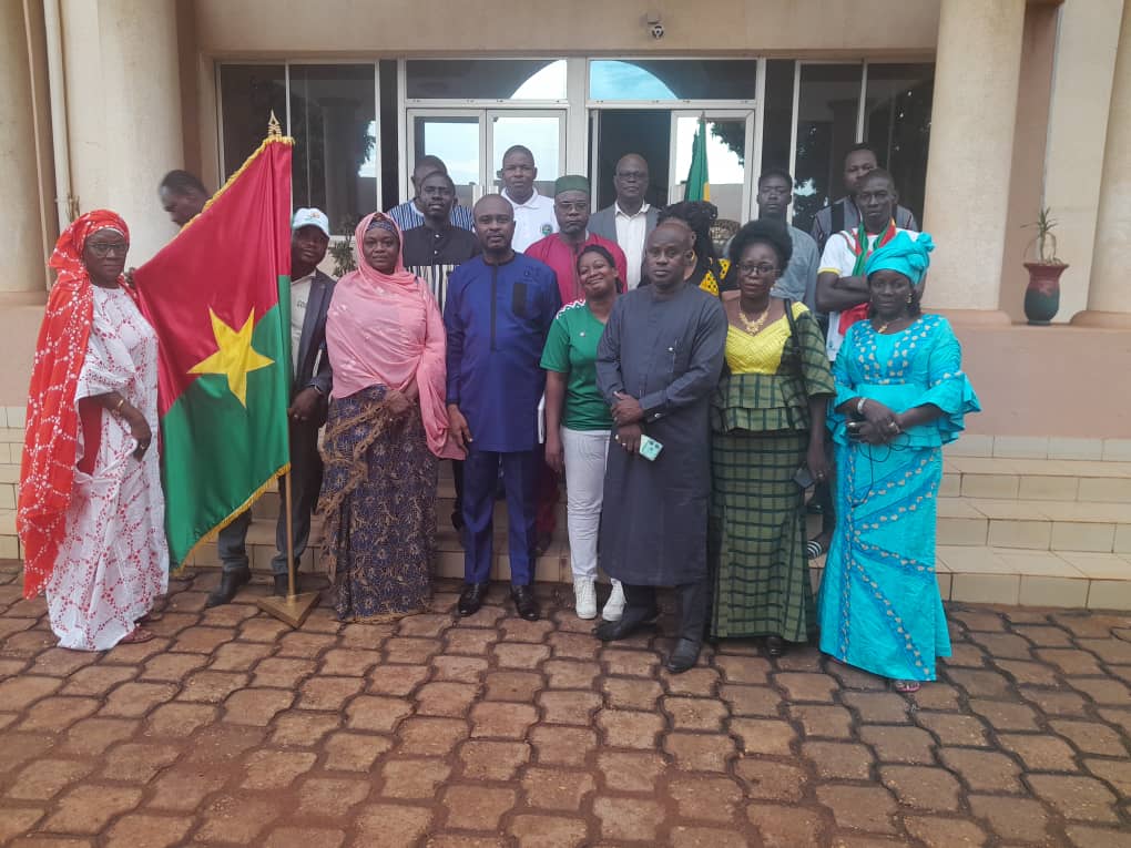 AES : La Confédération des Peuples exprime sa reconnaissance à l&rsquo;Ambassade du Burkina Faso au Mali