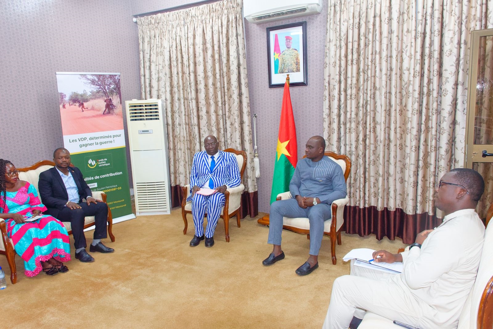 Confédération des Peuples de l&rsquo;AES : La coordination du Burkina Faso rencontre le Ministre Mahamadou SANA