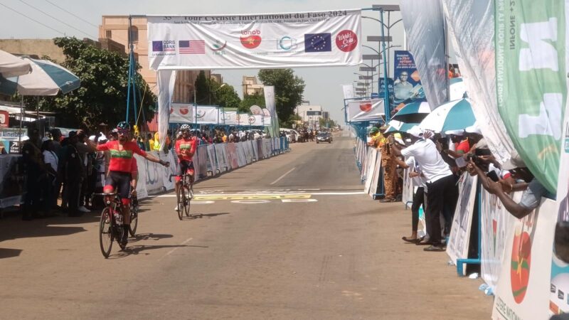 Tour du Faso 2024 : Le Marocain El Kouraji Mohcine triomphe lors de la première étape