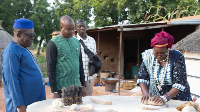 Valorisation du patrimoine africain : Le Ministre Malien en Visite au Musée de la Femme de Kolgendissé