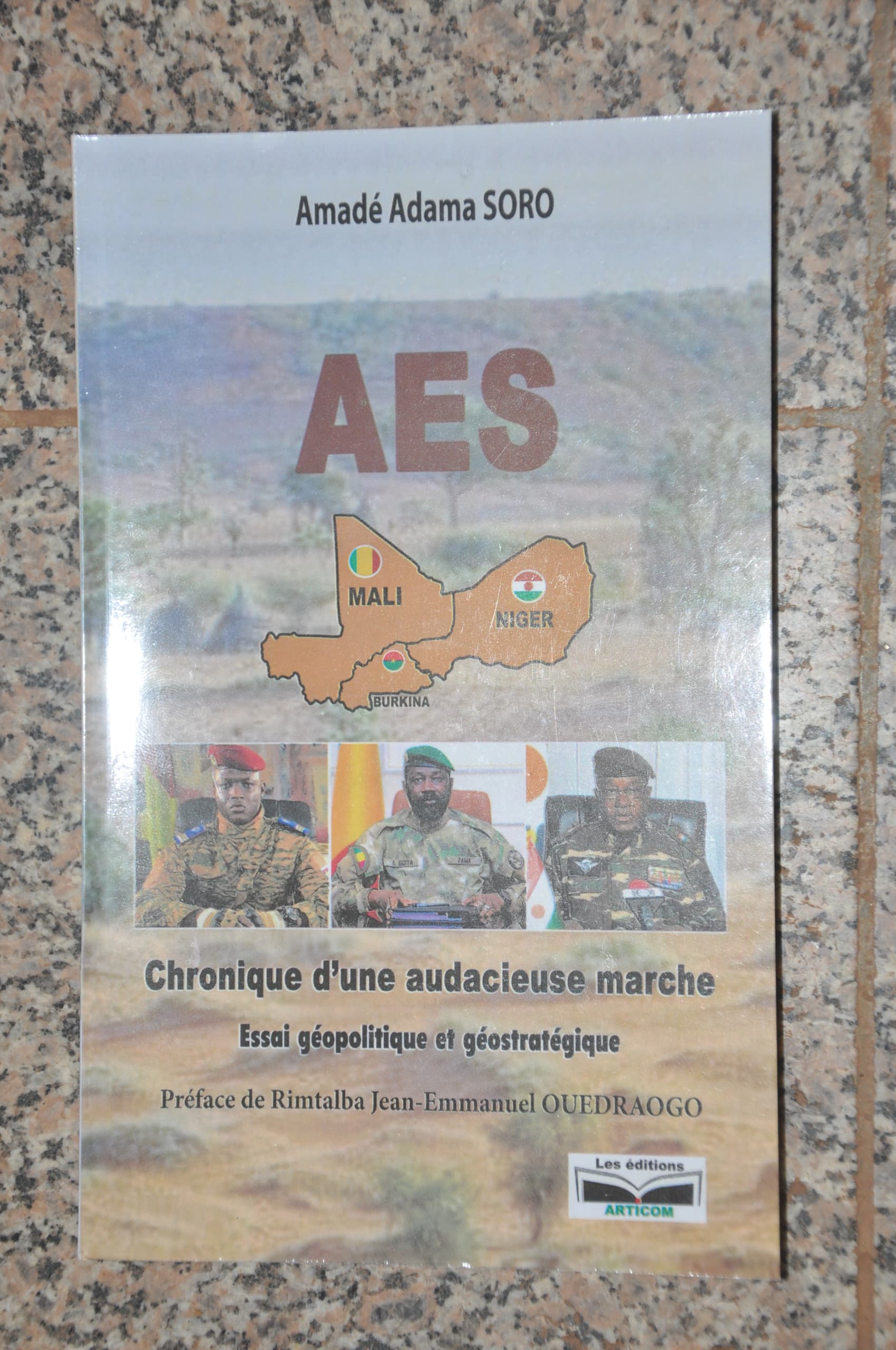 Dédicace du livre « AES : Chronique d’une audacieuse marche » Adama Soro appelle à l’autodétermination des pays africains