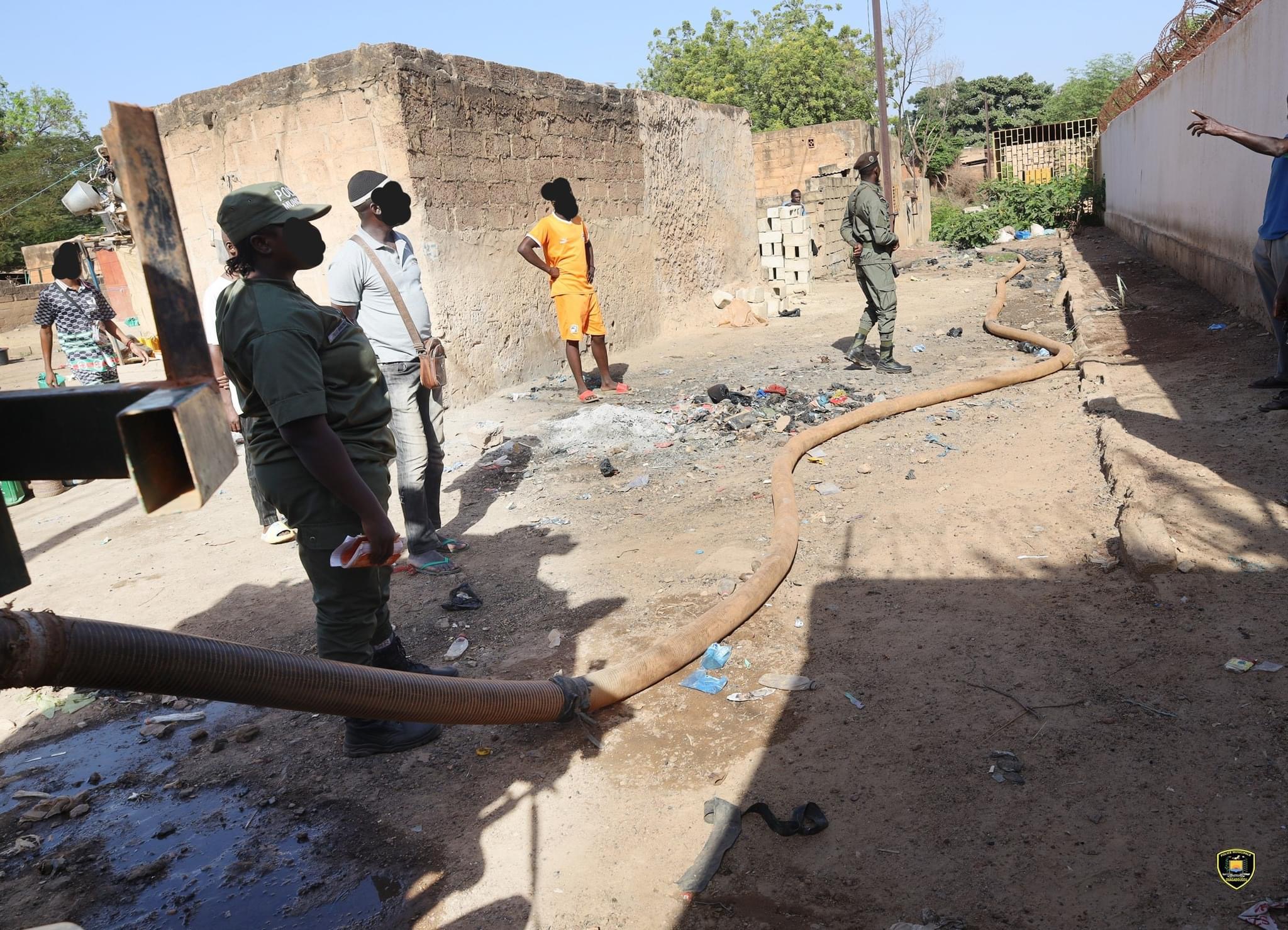 Ouagadougou : Une citerne de vidange interceptée en flagrant délit de pollution