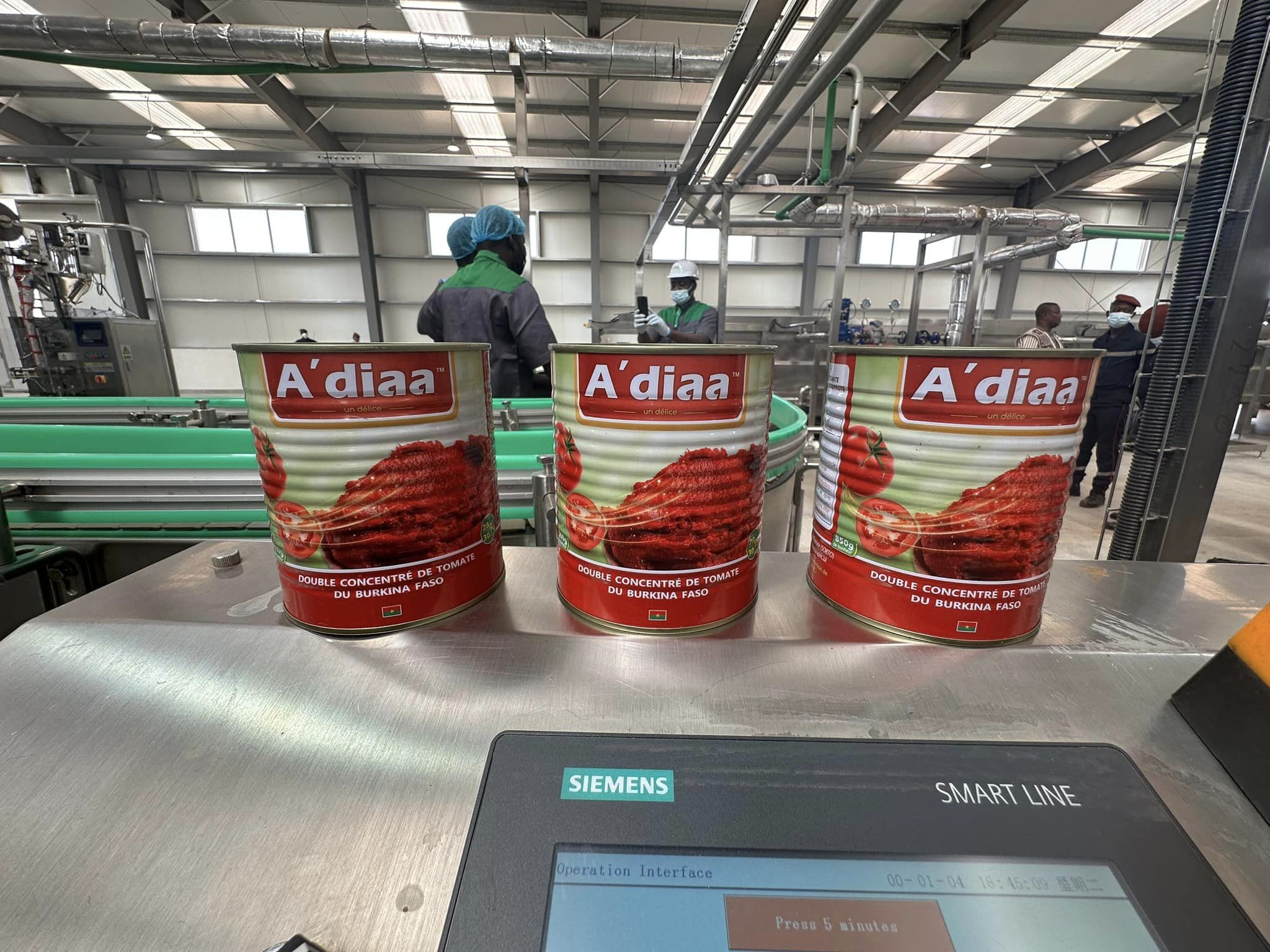  Inauguration de l&rsquo;usine de transformation de tomates de Bobo-Dioulasso : un symbole de souveraineté économique au Burkina Faso
