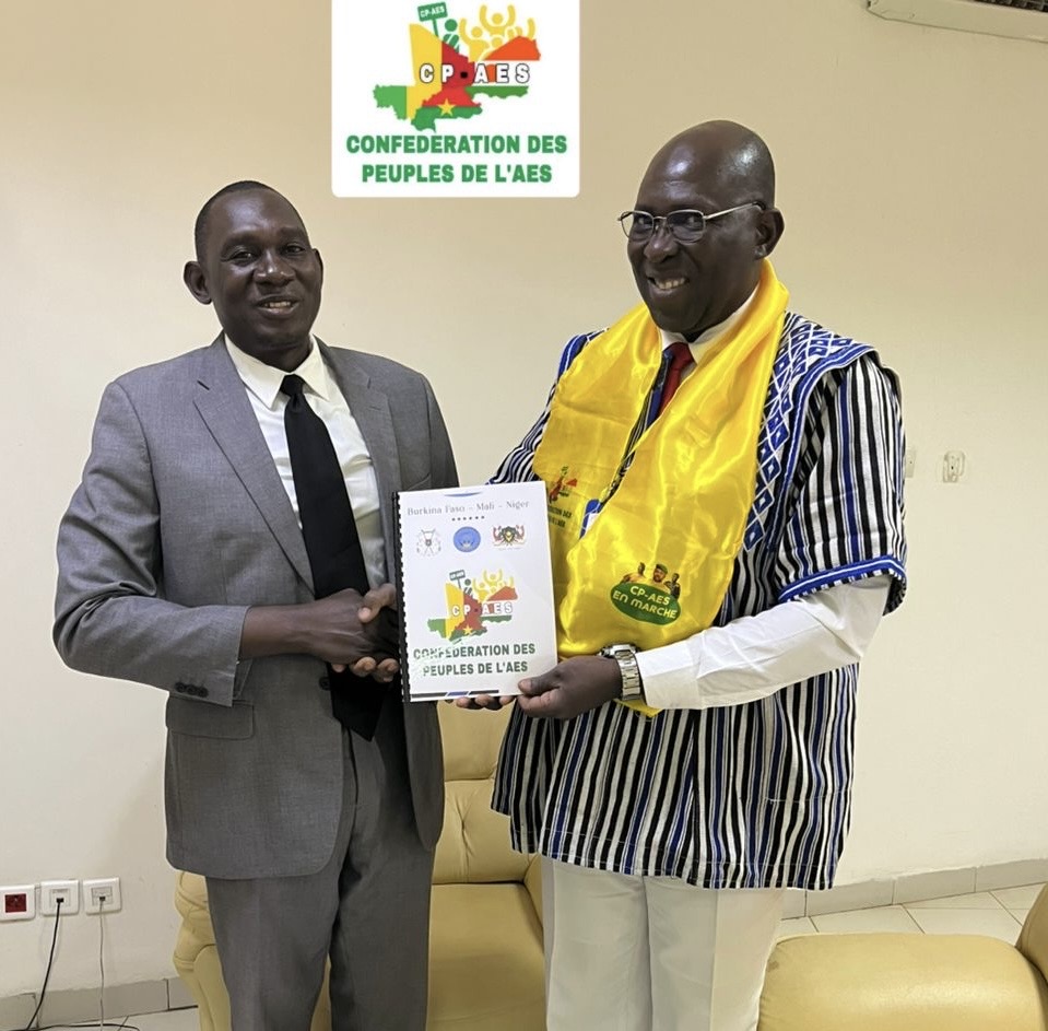 Rencontre entre la Coordination Nationale de la CP-AES et l&rsquo;Ambassade du Mali : Vers une collaboration au service des populations du Sahel