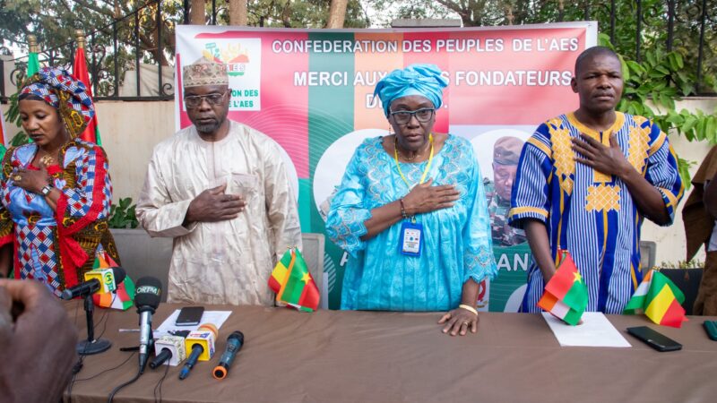 64ème Anniversaire de l&rsquo;Indépendance du Burkina Faso : La CP-AES salue le courage des FDS et honore la mémoire des Héros tombés