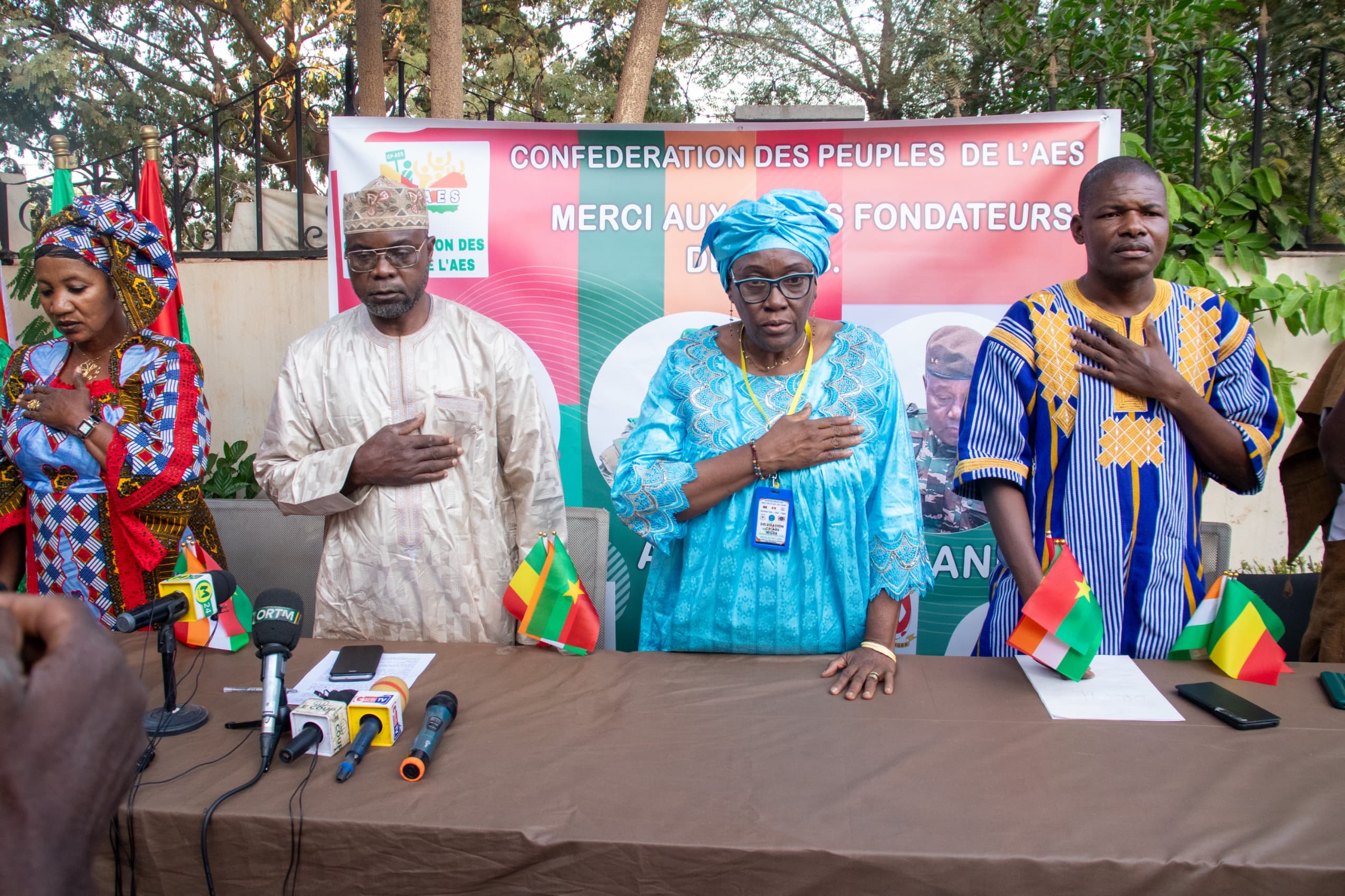 64ème Anniversaire de l&rsquo;Indépendance du Burkina Faso : La CP-AES salue le courage des FDS et honore la mémoire des Héros tombés