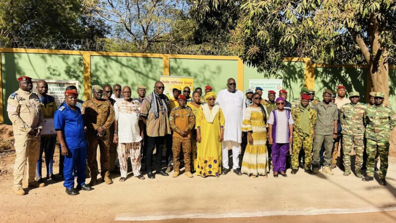 Bobo-Dioulasso : La SN Citec réhabilite une partie de la clôture de la 2e région militaire et apporte son soutien aux familles des soldats tombés en service
