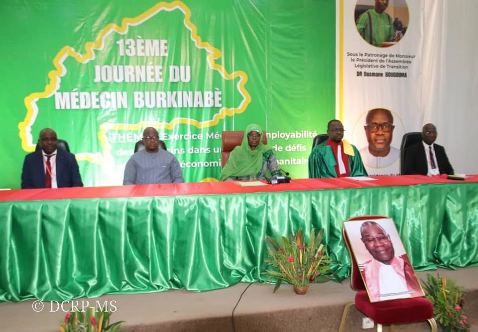 13e Journée du médecin Burkinabè : le ministre Kargougou appelle à maintenir l’excellence et la qualité dans de soins aux populations