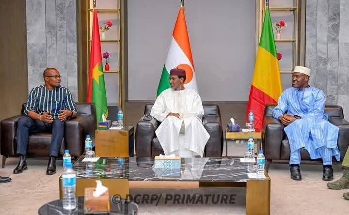 AES: Les Premiers ministres se concertent sur la feuille de route