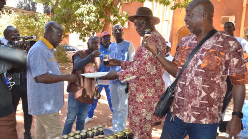 Études universitaires : des anciens étudiants de l&rsquo;Université de Ouagadougou (1990-1999)tissent de fraternité
