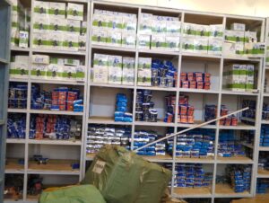 L’intérieur de la boutique de Souleymane Ouédraogo