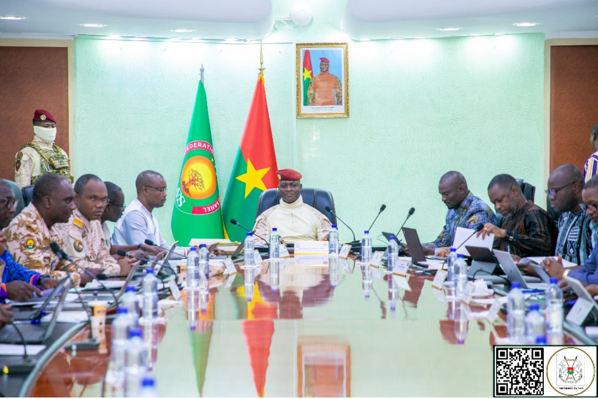 Burkina : Le Gouvernement dénonce une campagne de désinformation visant à attiser les tensions ethniques