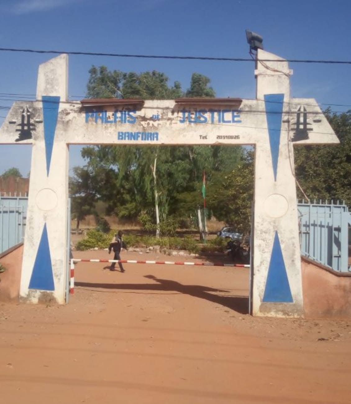 Affaire d’escroquerie immobilière à Banfora : le démarcheur Lamine Tera charge le président du tribunal