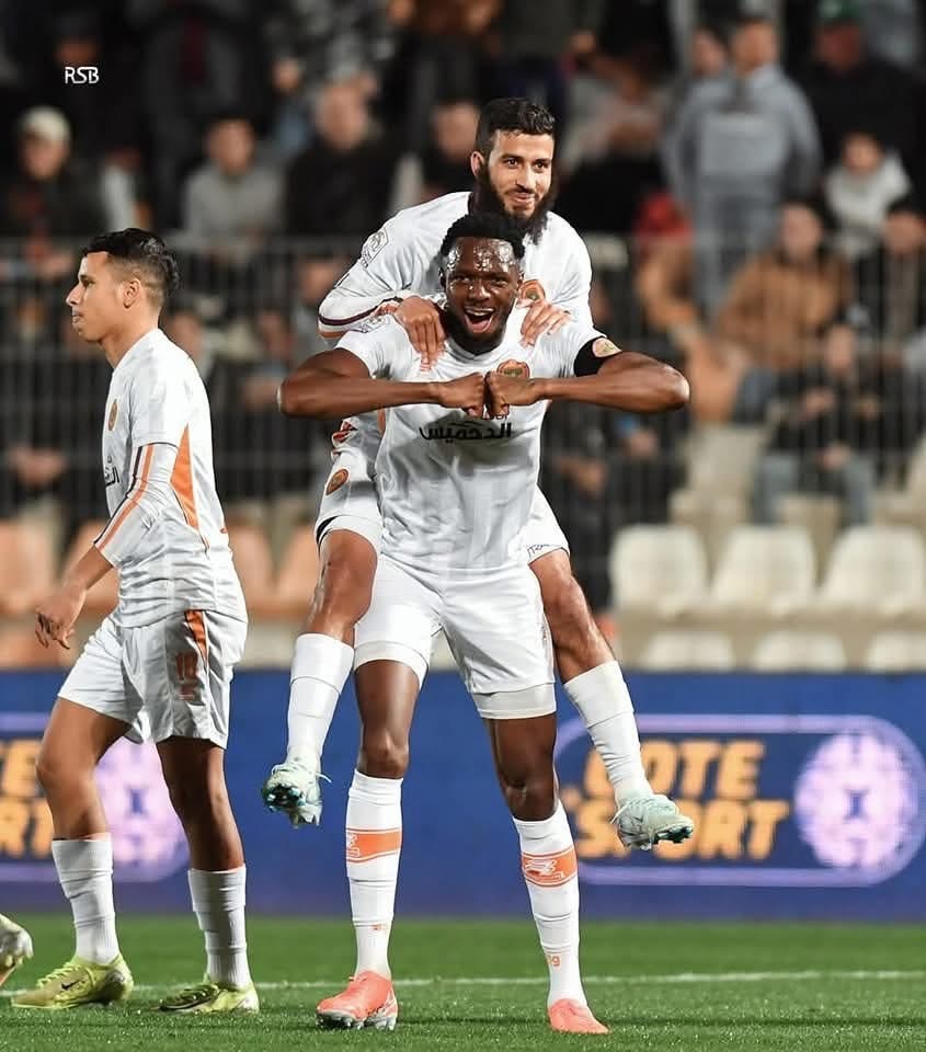 COUPE CAF : Issoufou Dayo et la RS Berkane sur le toit de l’Afrique pour la 3e fois