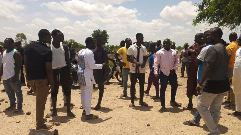 Conflit foncier à Ouidtenga: Des habitants contre la pose de balises sur leurs terrains