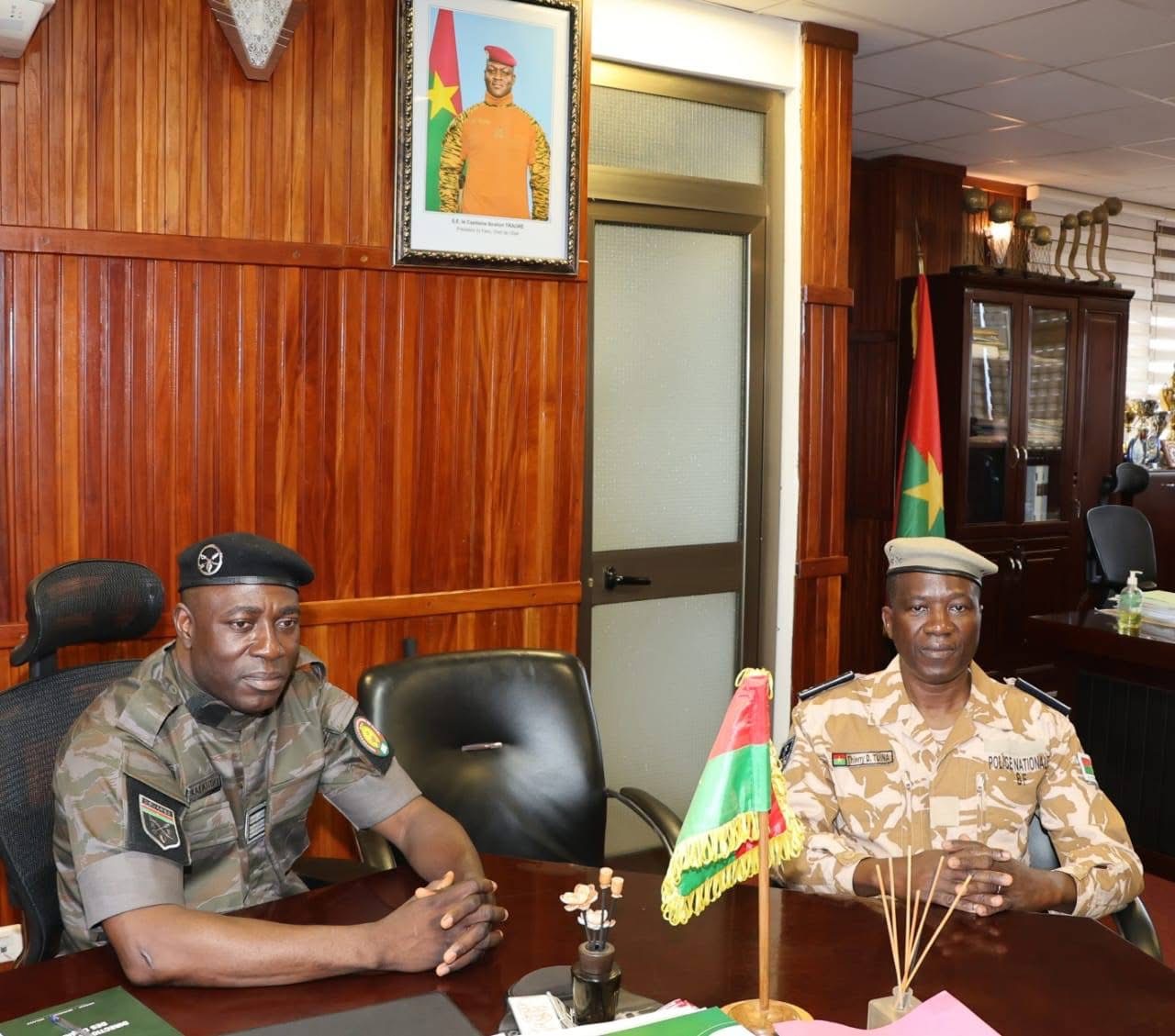 𝐂𝐚𝐫𝐧𝐞𝐭 𝐝’𝐚𝐮𝐝𝐢𝐞𝐧𝐜𝐞 𝐝𝐮 𝐃𝐢𝐫𝐞𝐜𝐭𝐞𝐮𝐫 𝐠𝐞́𝐧𝐞́𝐫𝐚𝐥 𝐝𝐞𝐬 𝐃𝐨𝐮𝐚𝐧𝐞𝐬 : 𝐕𝐢𝐬𝐢𝐭𝐞 𝐝𝐞 𝐜𝐨𝐮𝐫𝐭𝐨𝐢𝐬𝐢𝐞 𝐝𝐮 𝐧𝐨𝐮𝐯𝐞𝐚𝐮 𝐃𝐢𝐫𝐞𝐜𝐭𝐞𝐮𝐫 𝐆𝐞́𝐧𝐞́𝐫𝐚𝐥 𝐝𝐞 𝐥𝐚 𝐏𝐨𝐥𝐢𝐜𝐞 𝐧𝐚𝐭𝐢𝐨𝐧𝐚𝐥𝐞