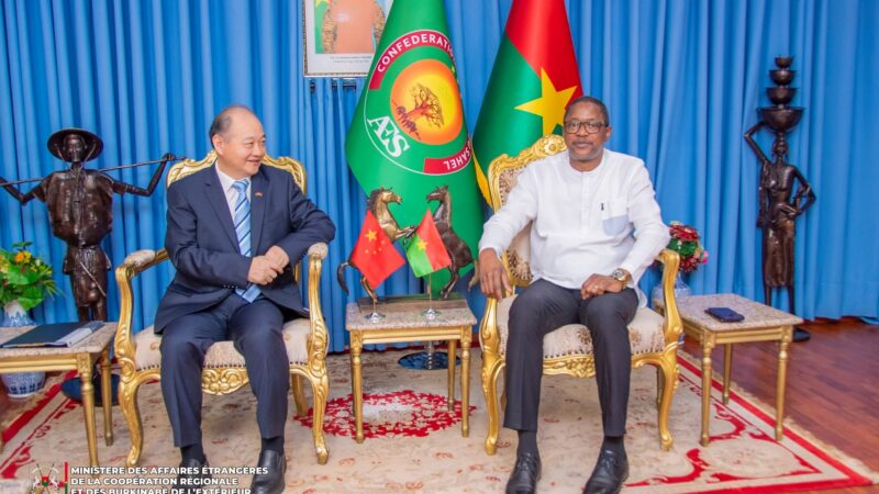 Gouvernance mondiale : la Chine dévoile au Burkina l’initiative du Président Xi Jinping
