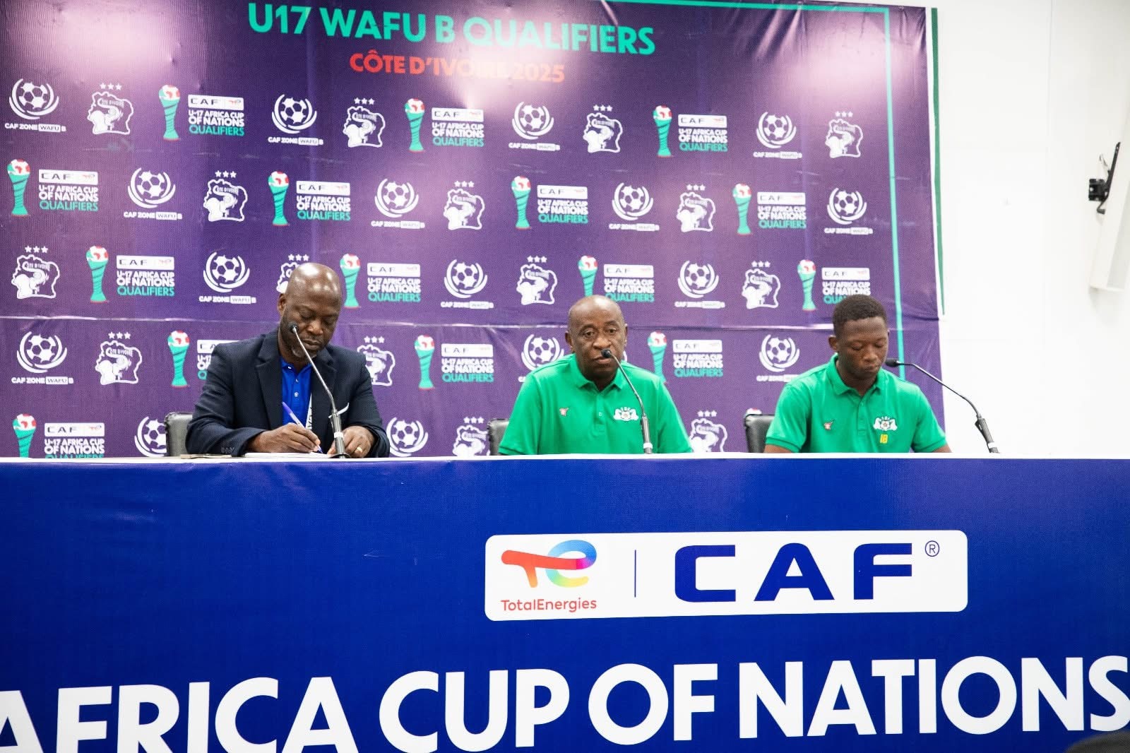 TOURNOI UFOA U17 YAMOUSSOUKRO 2025 Burkina vs Nigéria : un choc pour la suprématie du groupe B