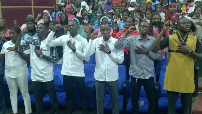 «Libérer l’esprit pour bâtir demain » : Agathe Roth Kaboré galvanise la jeunesse au Unlimited Mind Summit