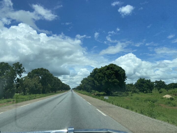 Burkina Faso : un prêt de 70,34 millions d’euros pour moderniser le réseau routier