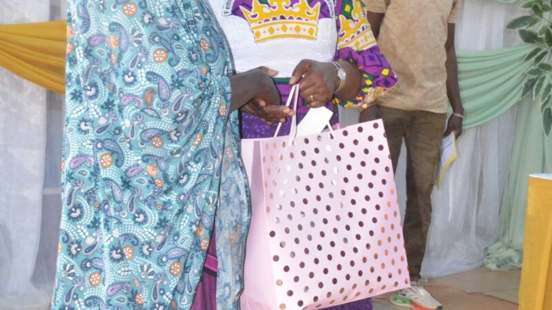 Noël de compassion : Le CIE/MIA tend la main aux plus démunis