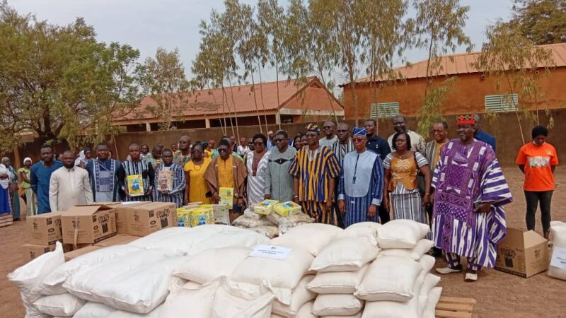 Education : Nutrifor Industrie SA remet 50 tonnes de vivres au ministère de l’Enseignement de base