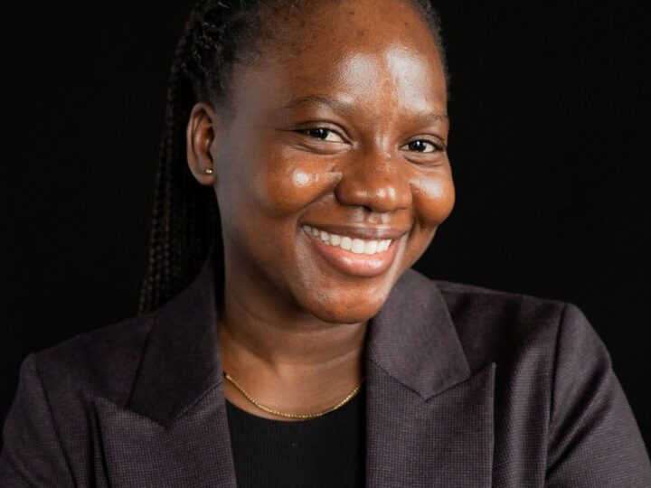 Distinction académique : Wend-Nèyellé Flora Ines Zongo honorée par la Cour suprême du Canada