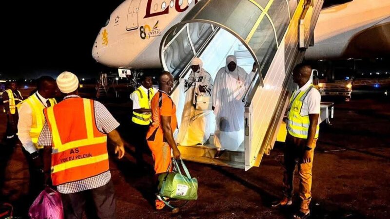 Hadj 2026 : Les premiers pèlerins burkinabè de retour au pays