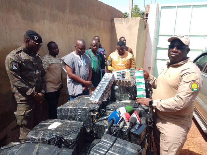 Burkina Faso : Plus de 846 millions FCFA de marchandises frauduleuses saisies par la CNLF