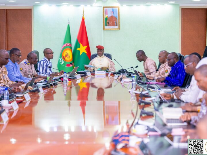 Burkina Faso : le gouvernement serre la vis sur les importations et exportations pour protéger la production nationale