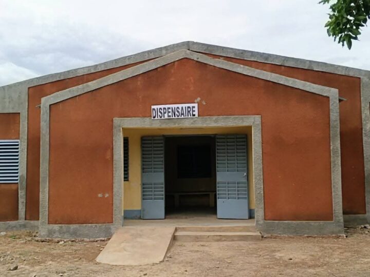 Burkina Faso : A Tiombio, un centre de santé renaît après l’épreuve du terrorisme