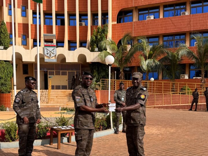 Douanes du Burkina : le mérite récompensé, la RPP comme boussole et 618 milliards FCFA à mobiliser d&rsquo;ici fin 2026